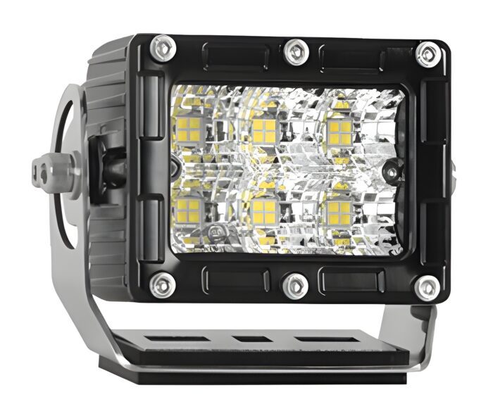 FARO DE TRABAJO CUADRADO 6 LED 12000LM 120W 10/30V - Imagen 1